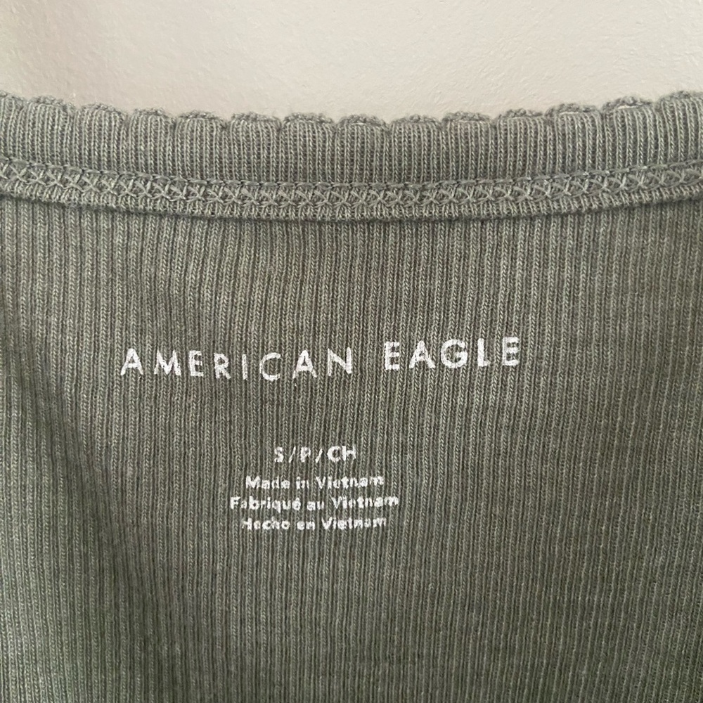 AE Ribbed Button Down Tank - Picture 2 of 2
